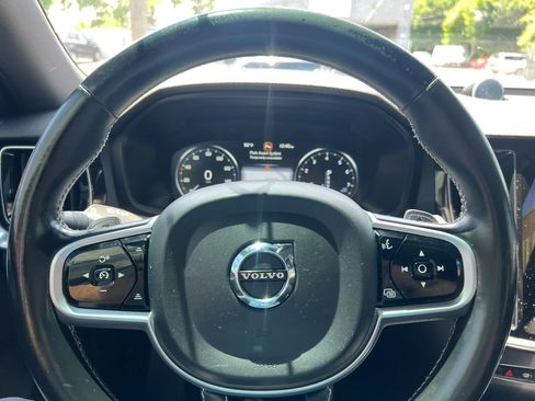 Used 2019 Volvo S60 T6 R-Design AWD/4WD image 18
