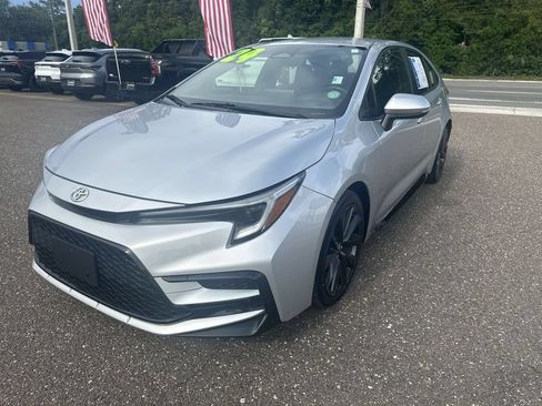 Used 2024 Toyota Corolla SE FWD image 12