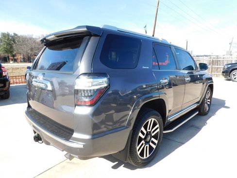 Used 2016 Toyota 4Runner Limited image 7