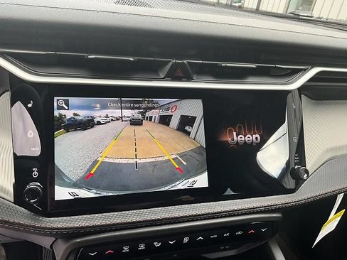 New 2026 Jeep Cherokee Limited AWD/4WD image 20