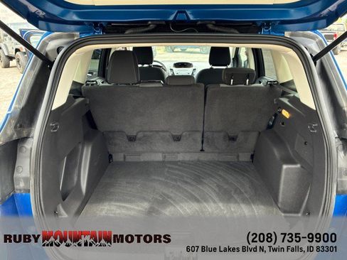Used 2018 Ford Escape SE FWD image 31