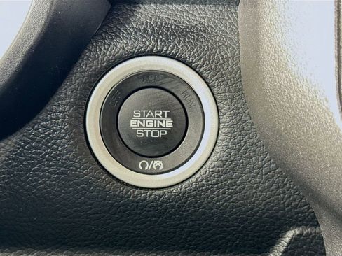 Used 2020 RAM 1500 Big Horn w/ Built-to-serve Edition AWD/4WD image 27
