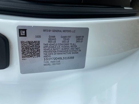 Used 2020 Chevrolet Corvette Stingray Preferred Cpe w/ 2LT Preferred Equipment Group RWD image 29
