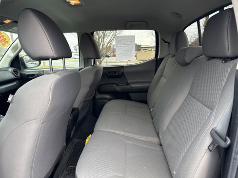 Used 2023 Toyota Tacoma SR image 18