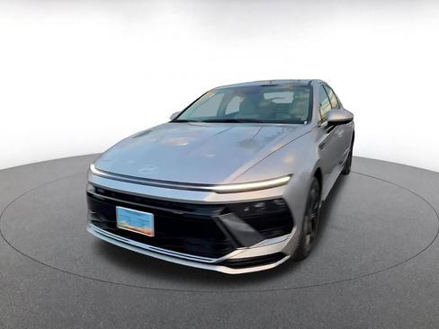 Used 2025 Hyundai Sonata SEL image 7