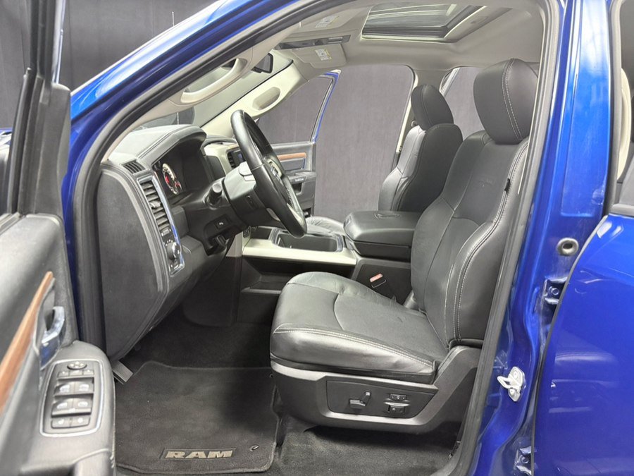 Used 2015 RAM 1500 Laramie w/ Convenience Group AWD/4WD image 26