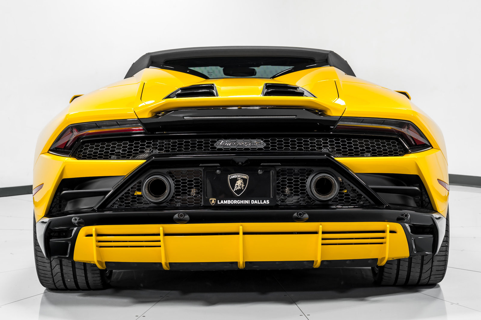 Used 2024 Lamborghini Huracan EVO AWD/4WD image 42