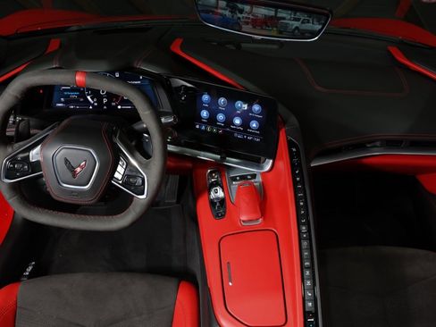 Used 2021 Chevrolet Corvette Stingray Premium Cpe w/ Engine Appearance Package image 6