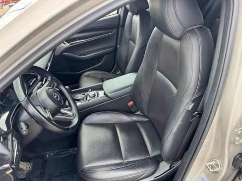 Used 2022 MAZDA MAZDA3 s FWD image 7