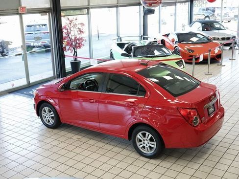 Used 2015 Chevrolet Sonic LT image 46