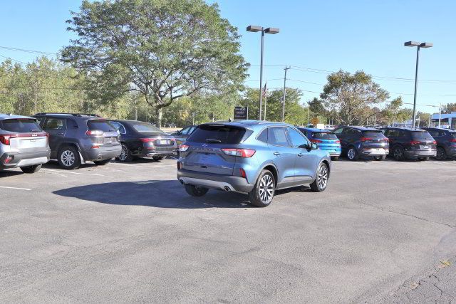 Used 2020 Ford Escape SE Sport AWD/4WD image 7