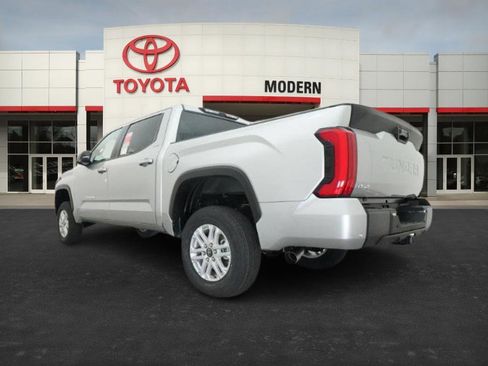 New 2026 Toyota Tundra SR5 image 14