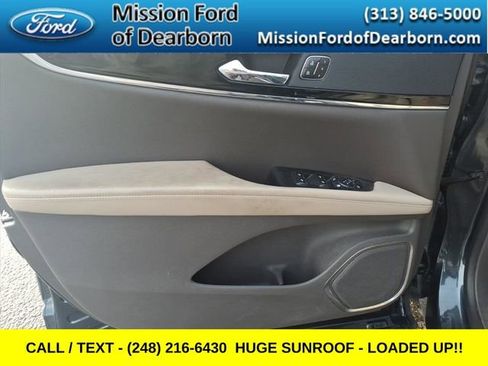 Used 2023 Lincoln Nautilus Reserve w/ Class II Trailer Tow Package image 12