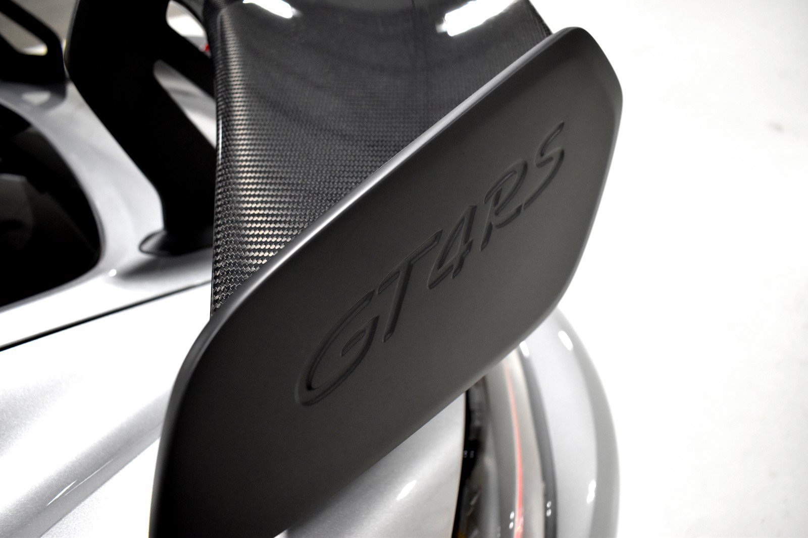 Used 2024 Porsche 718 Cayman GT4 RS RWD image 13