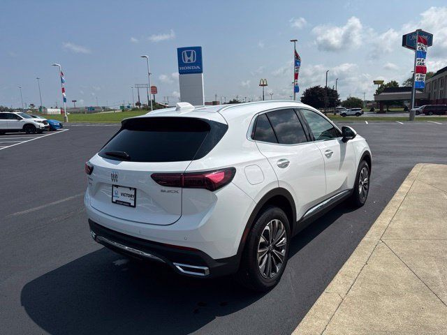 Used 2025 Buick Envision Preferred AWD/4WD image 5