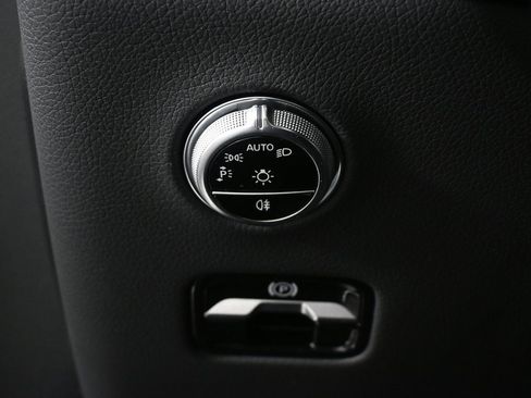 Certified 2025 Mercedes-Benz GLC 43 AMG GLC 43 AMG image 9