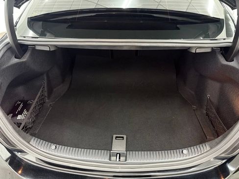 Certified 2019 Mercedes-Benz C 300 Sedan image 28