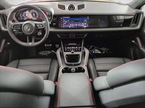 New 2026 Porsche Cayenne Turbo image 15