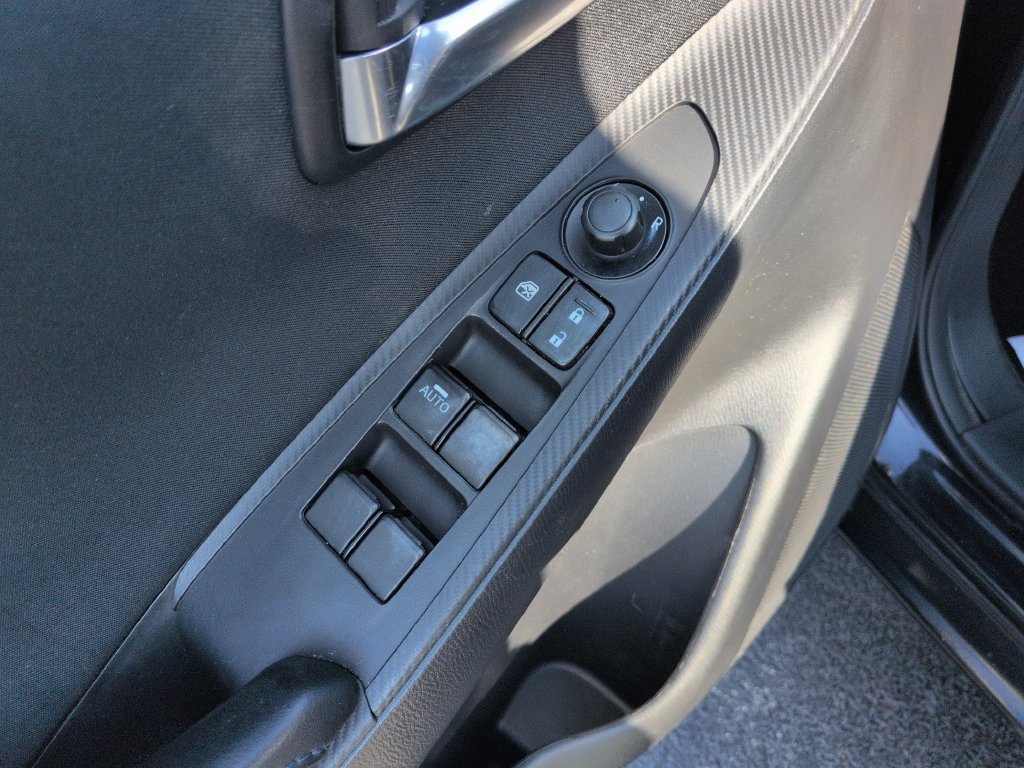 Used 2017 Toyota Yaris iA FWD image 11