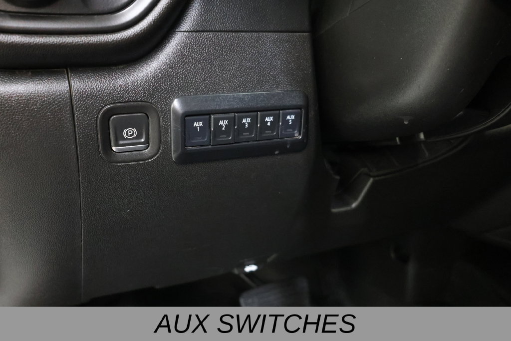 Used 2024 Chevrolet Silverado 3500 W/T w/ WT Convenience Package AWD/4WD image 28