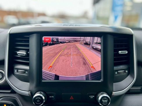 Used 2024 RAM 2500 Big Horn w/ Bed Utility Group image 32