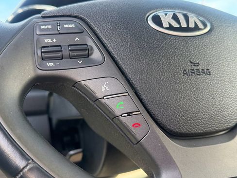 Used 2016 Kia Forte EX FWD image 13