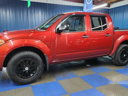 Used 2014 Nissan Frontier SV image 54