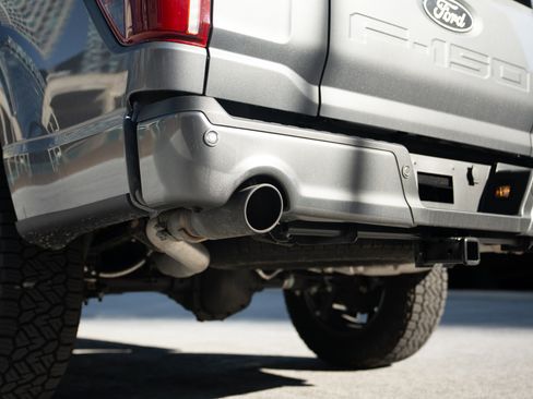 Used 2025 Ford F150 Lariat w/ Equipment Group 502A High image 9