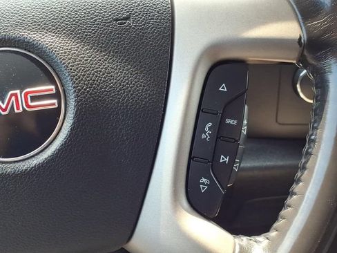 Used 2011 GMC Sierra 2500 SLE w/ SLE Preferred Package AWD/4WD image 19