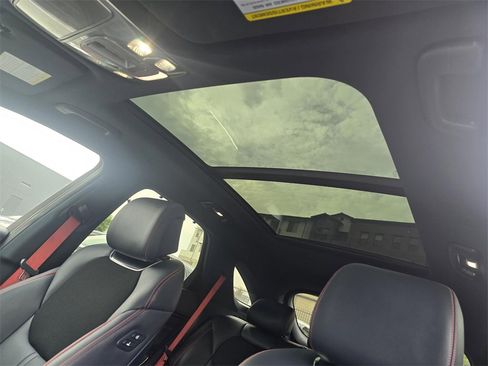 Used 2025 Genesis GV70 2.5T Sport Prestige w/ Sport Prestige Package image 22