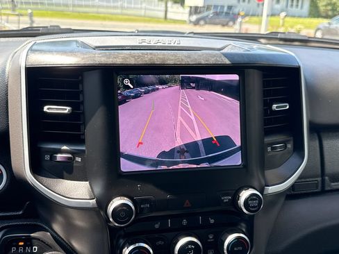 Used 2020 RAM 1500 Big Horn AWD/4WD image 12