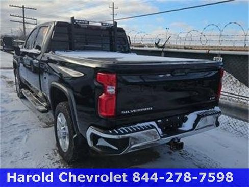 Used 2020 Chevrolet Silverado 3500 LTZ w/ LTZ Premium Package image 2