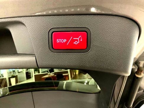 Used 2018 Mercedes-Benz GLA 250 GLA 250 4MATIC SUV image 35