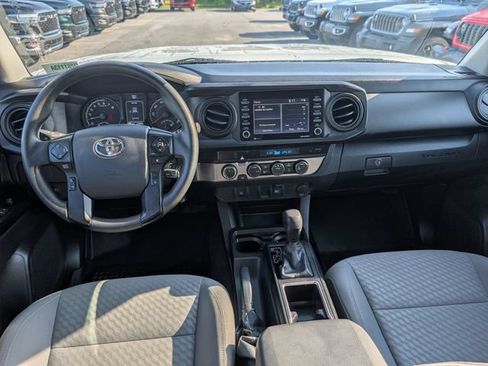 Used 2023 Toyota Tacoma SR AWD/4WD image 31