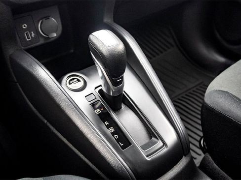 Used 2025 Nissan Kicks Play S image 25