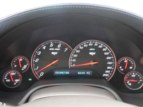 Used 2013 Chevrolet Corvette Grand Sport w/ 4LT Preferred Equipment Group RWD image 9