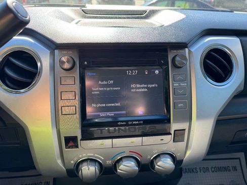 Used 2014 Toyota Tundra SR image 21