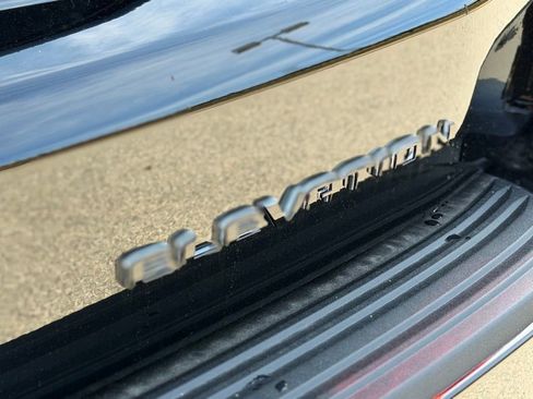 New 2026 GMC Yukon Elevation image 5