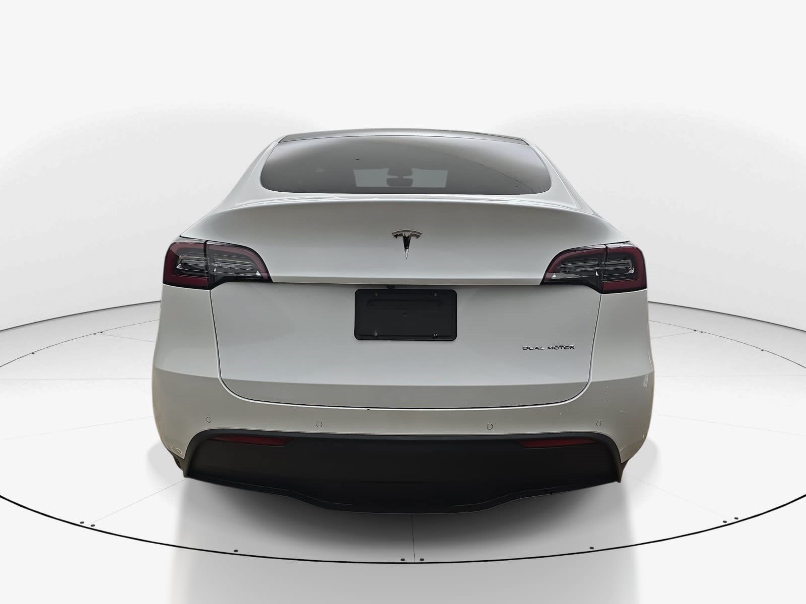 Used 2020 Tesla Model Y Long Range AWD/4WD image 5