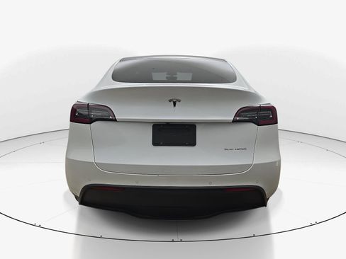 Used 2020 Tesla Model Y Long Range AWD/4WD image 5