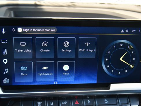 Used 2025 Chevrolet Silverado 2500 LT image 23