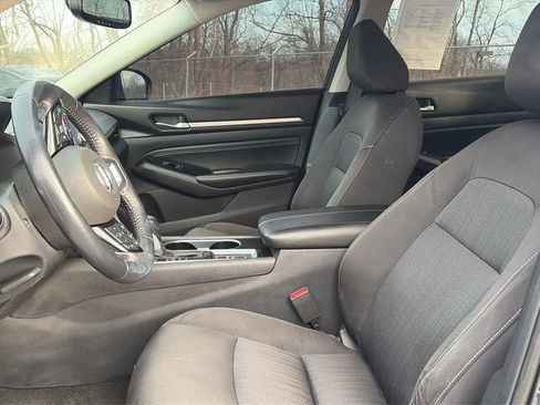 Used 2020 Nissan Altima 2.5 SV image 26