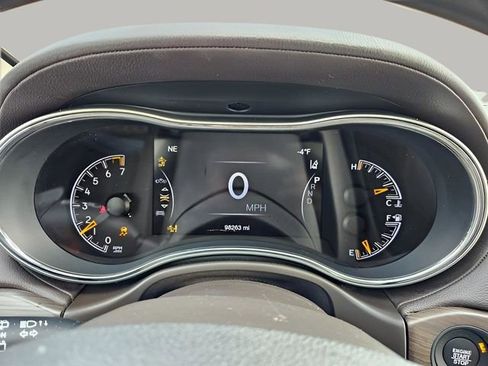 Used 2018 Jeep Grand Cherokee Overland image 25