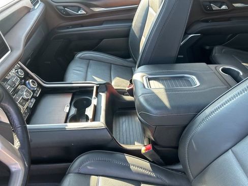 Used 2022 GMC Yukon XL Denali w/ Max Trailering Package image 34