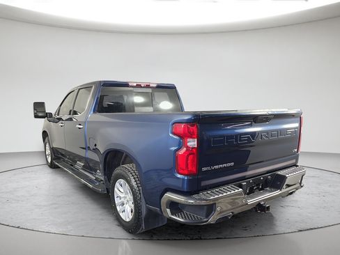 Used 2021 Chevrolet Silverado 1500 LTZ w/ Technology Package AWD/4WD image 10