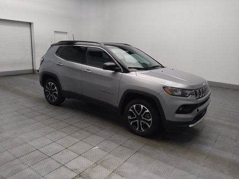Used 2023 Jeep Compass Limited AWD/4WD image 11
