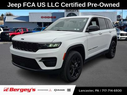 Used 2025 Jeep Grand Cherokee Altitude