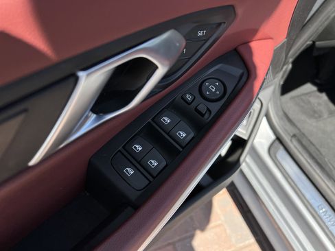 Used 2025 BMW 330i Sedan image 15