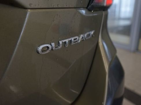 Used 2020 Subaru Outback Premium image 13