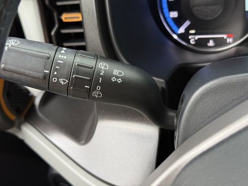 Used 2021 Ford Bronco Badlands image 17